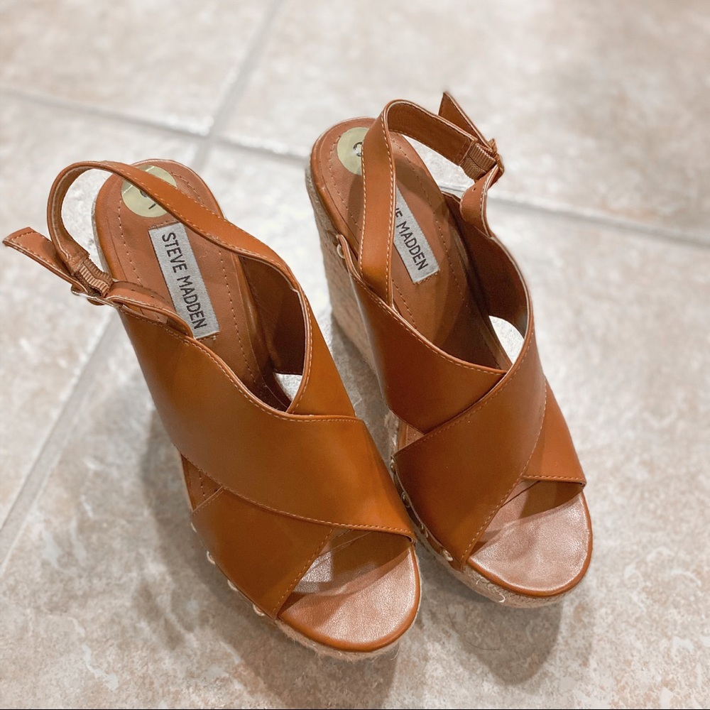 STEVE MADDEN WEDGES